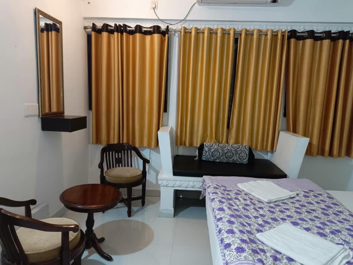 The Royal Lake View Villa Udajpur Exteriér fotografie