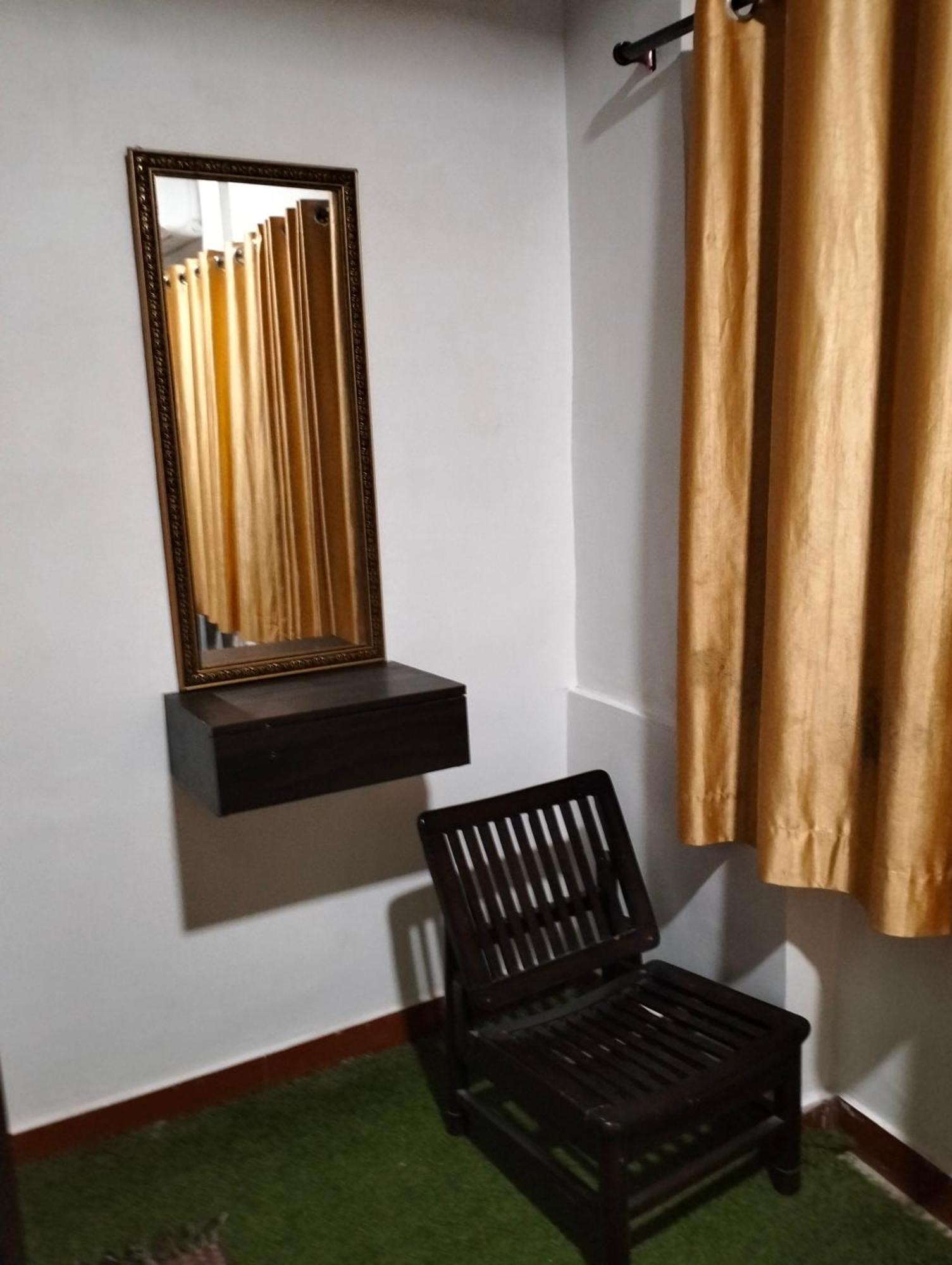 The Royal Lake View Villa Udajpur Pokoj fotografie